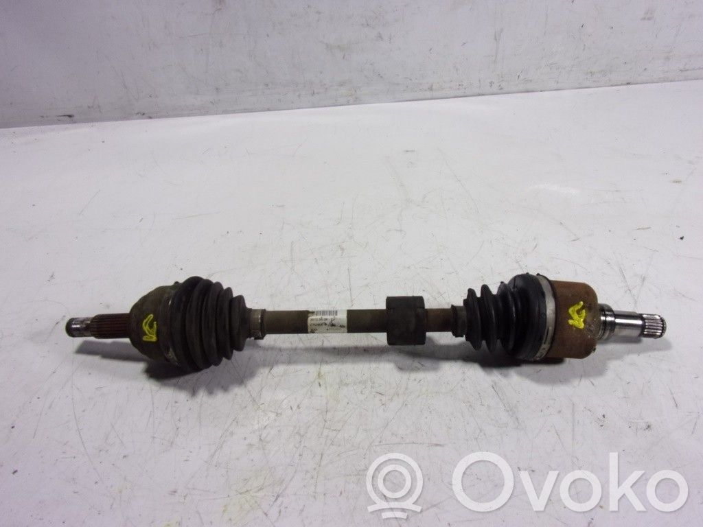 Priekšējā pusass   1821977,CV173B437AE