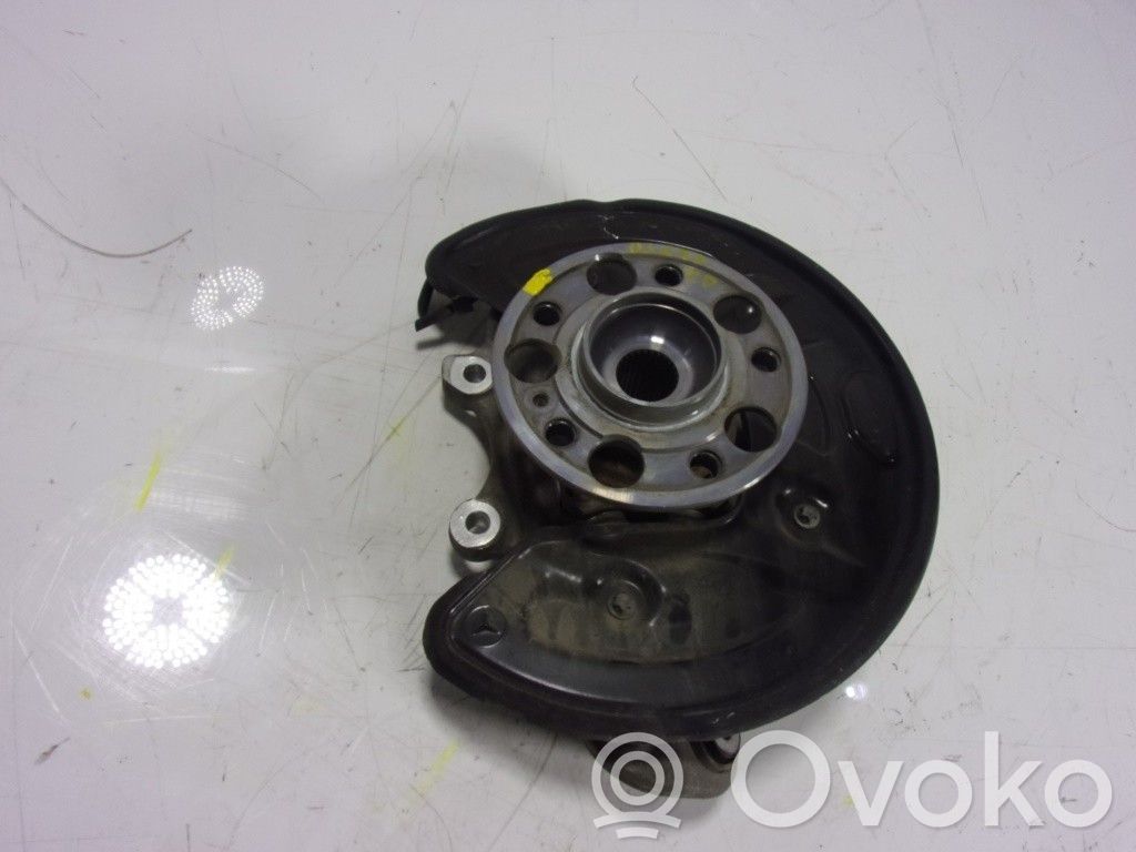 Mercedes-Benz C W205 Fuso a snodo con mozzo ruota posteriore