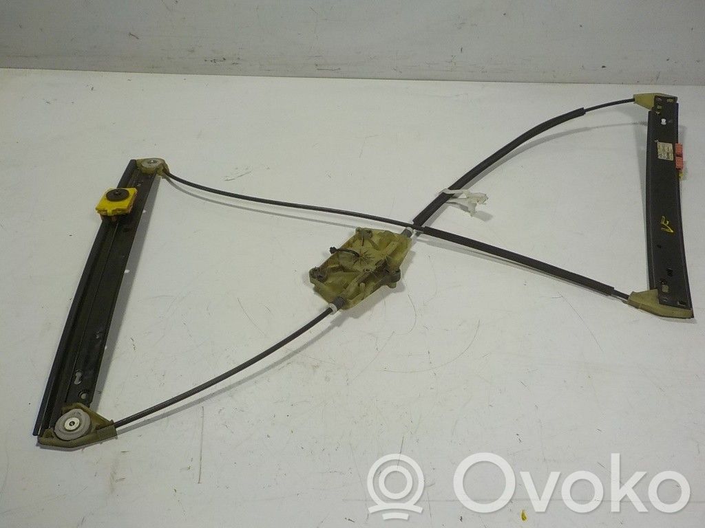 Regulador manual de la ventanilla delantera   4F0837462D,4F0837462D