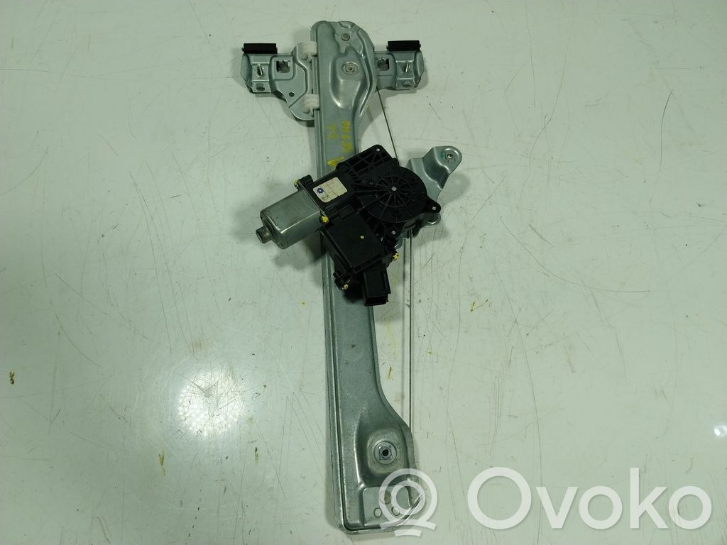 Opel Mokka Macara geam spate fără motor 