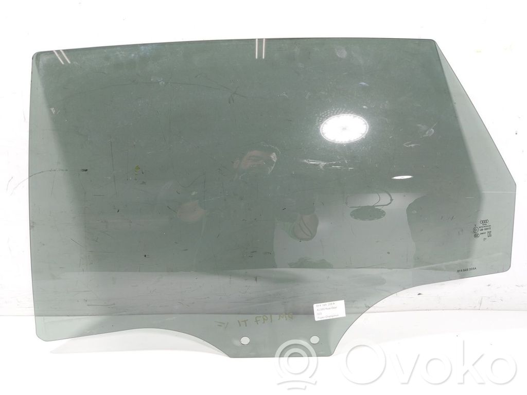 Audi A3 8Y Luna de la puerta trasera 