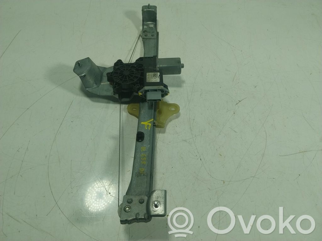 Regulador manual de la ventanilla delantera   807215899R
