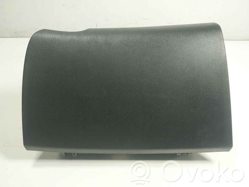 Guantera   84510A2100WK