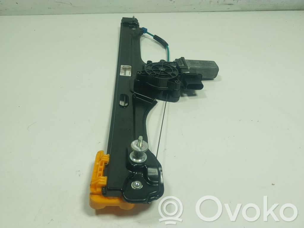 BMW 2 F45 Alzacristalli manuale della portiera anteriore