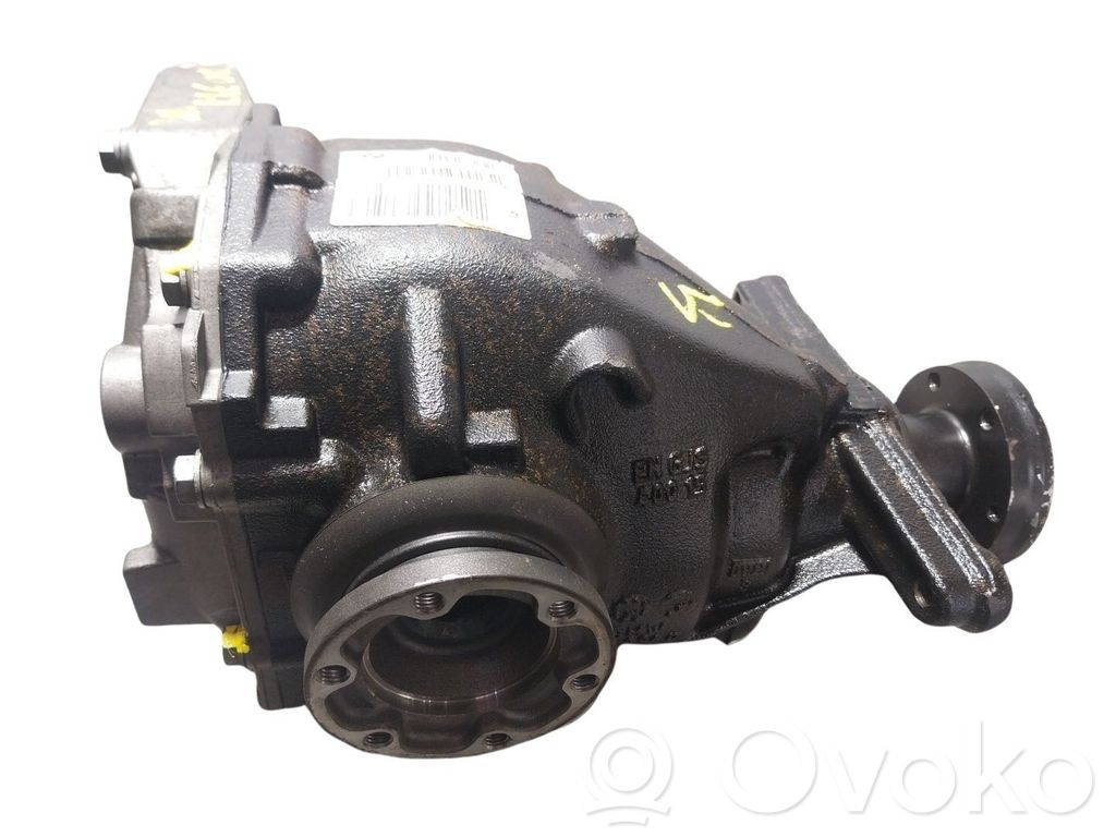 Hinterachsdifferential   33107560599,7556676