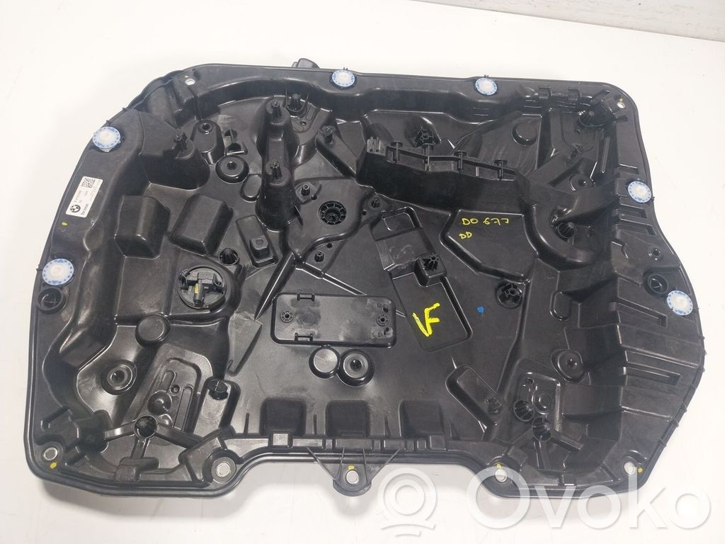 BMW X5 G05 Manualny podnośnik szyby drzwi przednich