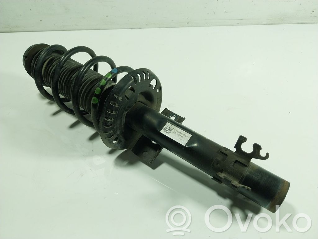 Skoda Fabia Mk3 (NJ) Ammortizzatore anteriore con molla elicoidale