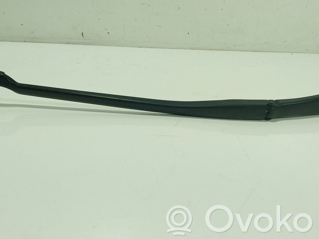 BMW 5 G30 G31 G38 Braccio della spazzola tergicristallo anteriore 