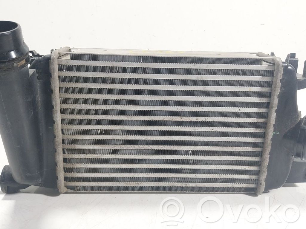 Nissan Micra C+C Radiatore intercooler