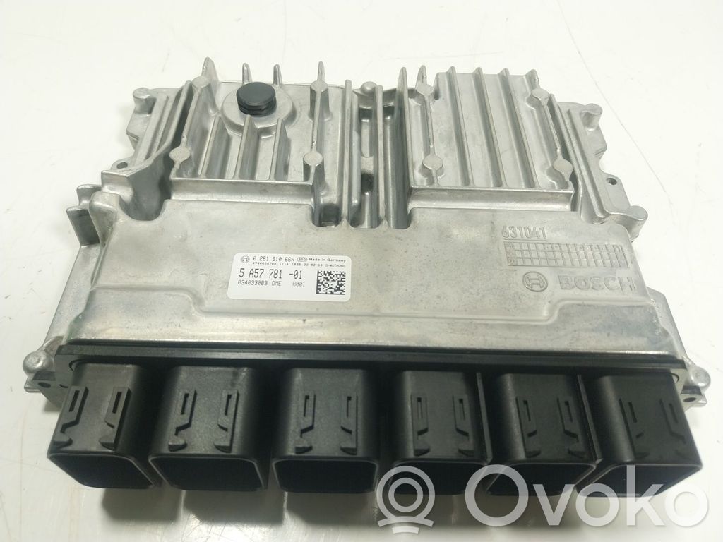 BMW 4 G22 G23 G24 G26 Variklio valdymo blokas 