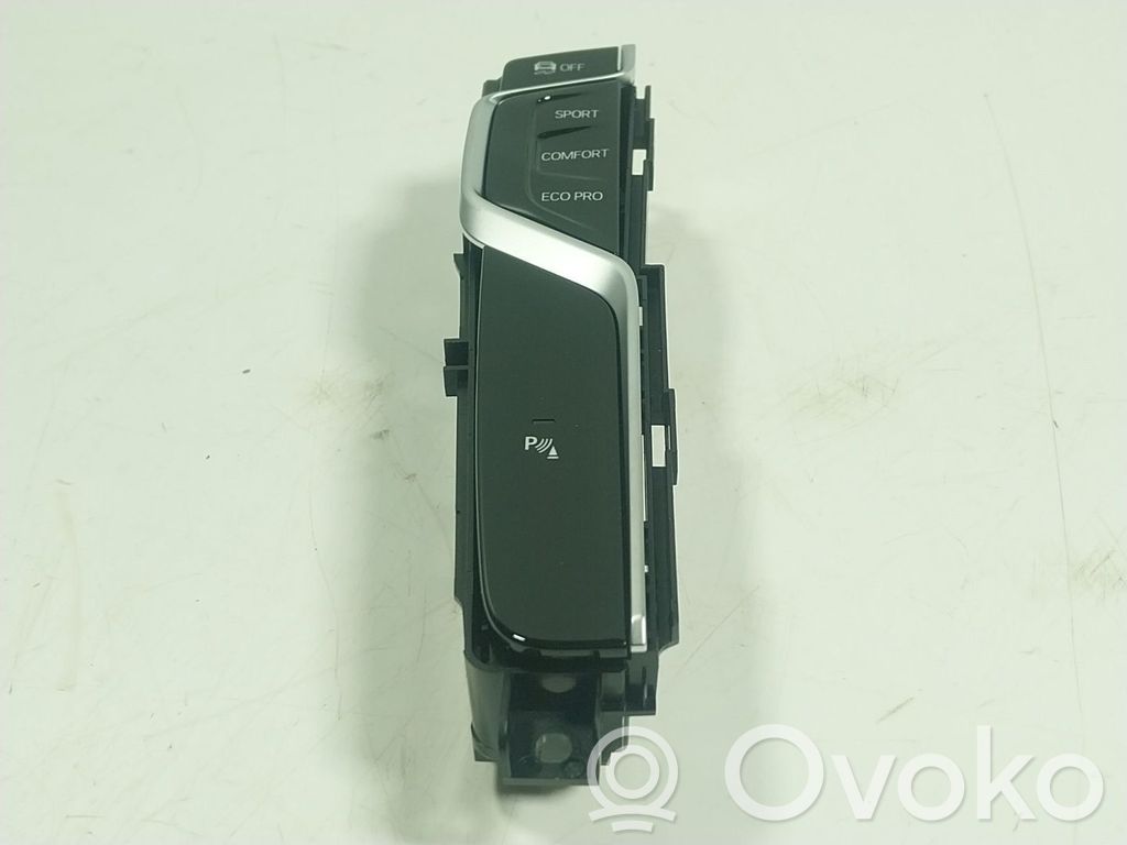 BMW 5 G30 G31 G38 Przyciski multifunkcyjne 