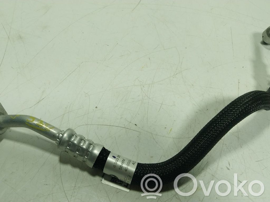 BMW X5 G05 Ilmastointilaitteen putki (A/C) 