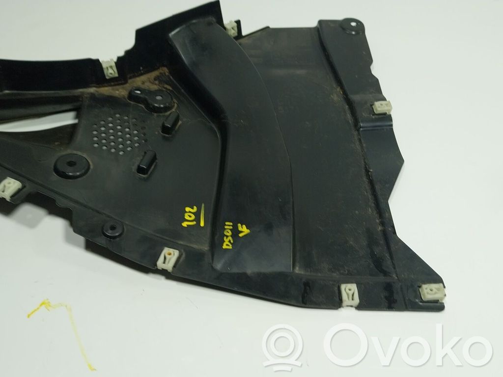 BMW XM Protecție inferioară motor 