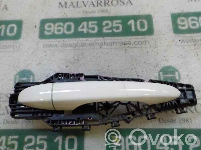 Jeep Compass Manecilla externa puerta trasera 