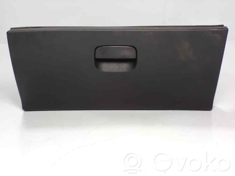 Guantera   8226LE