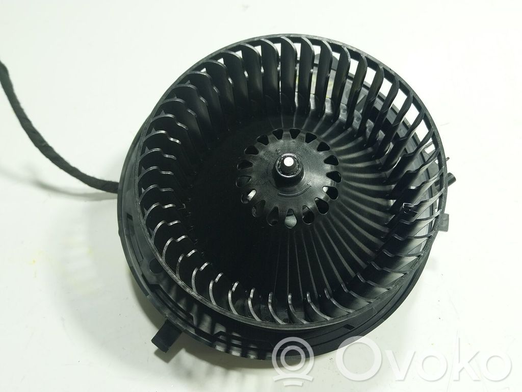 Ventilator aerotermă   5WB819015,5Q0907521F