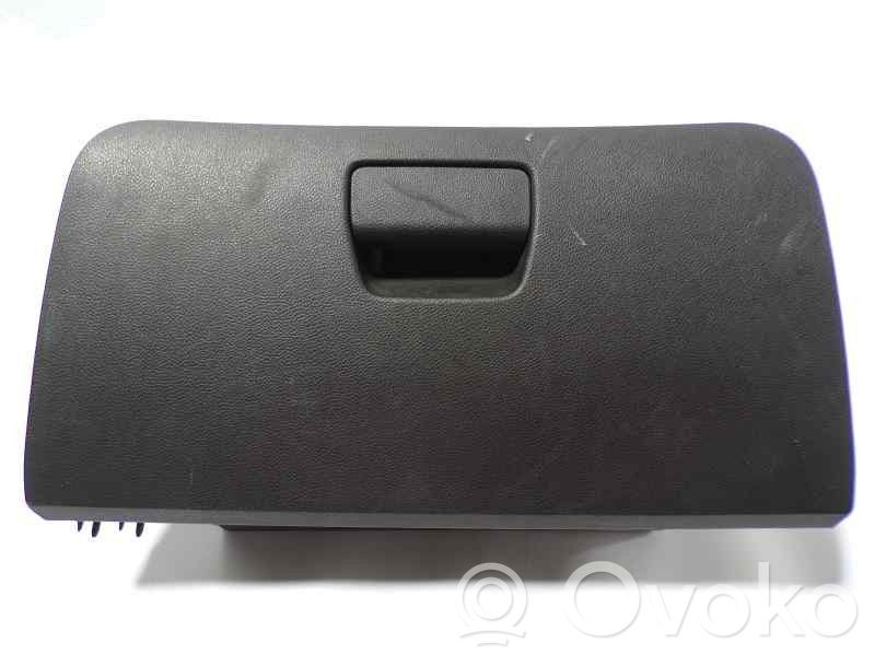 Opel Karl Handschuhfach 