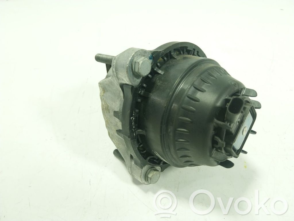 BMW X7 G07 Engine mount bracket 