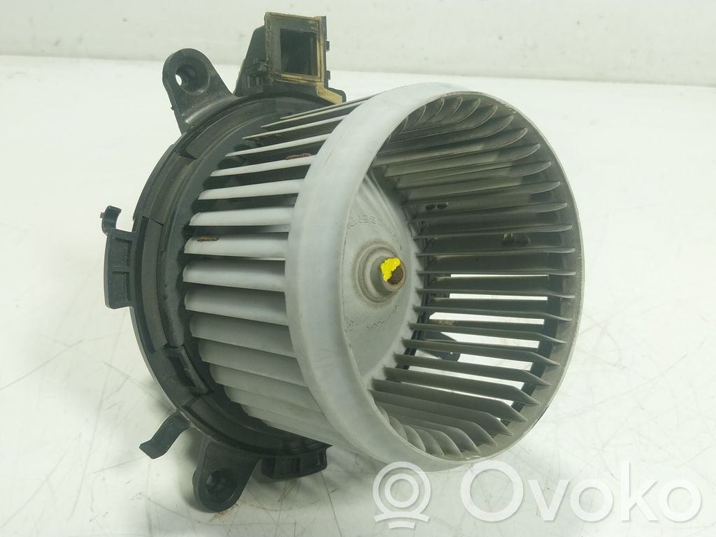 Peugeot 3008 II Ventola riscaldamento/ventilatore abitacolo 