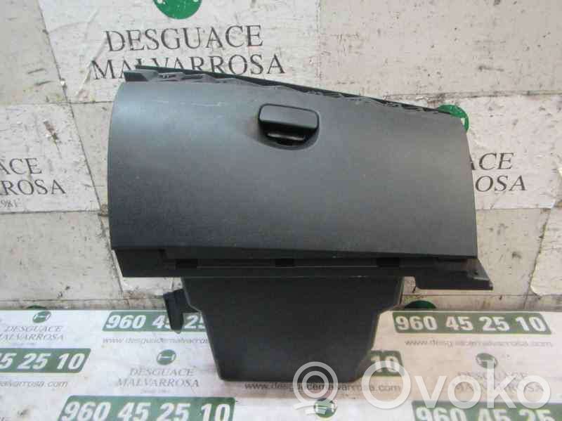 Handschuhfach   681083896R