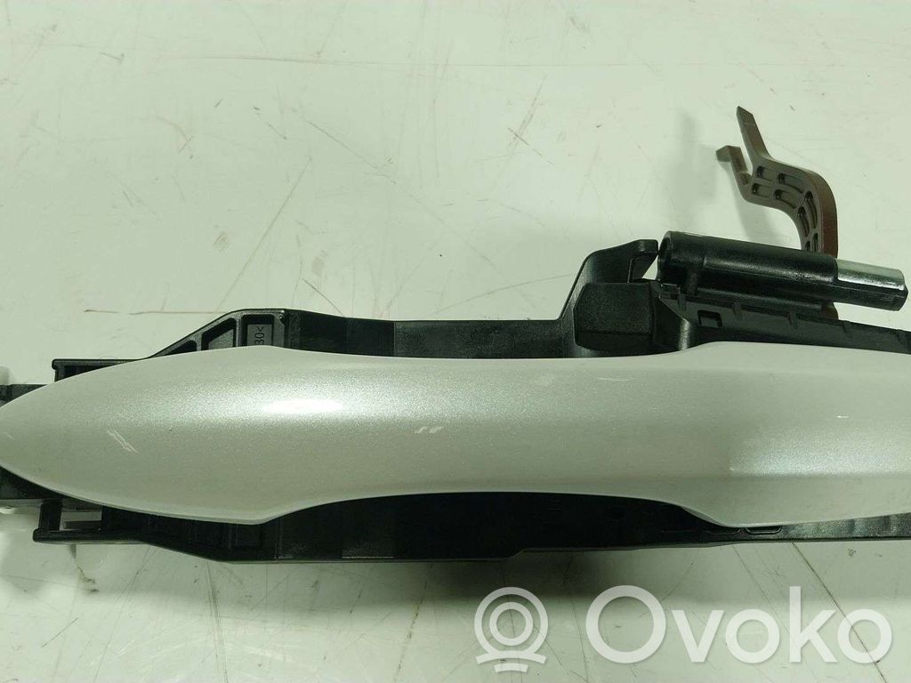 Toyota Yaris XP210 Klamka zewnętrzna drzwi tylnych