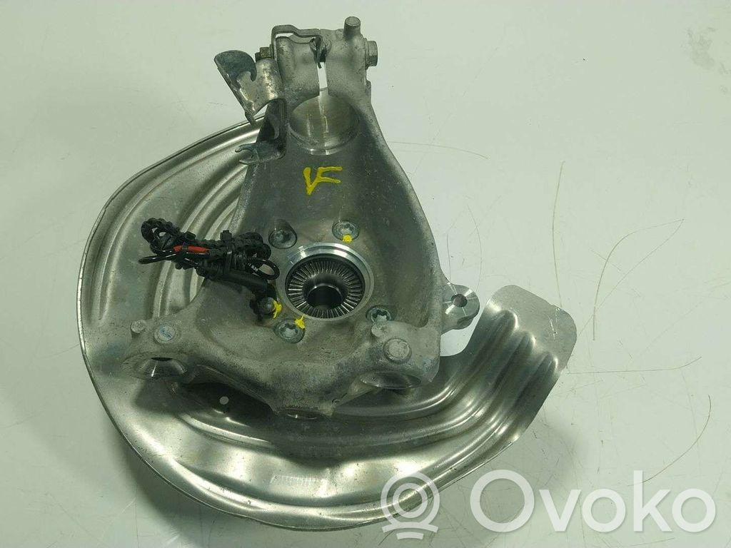 BMW 4 G22 G23 G24 G26 Front wheel hub spindle knuckle