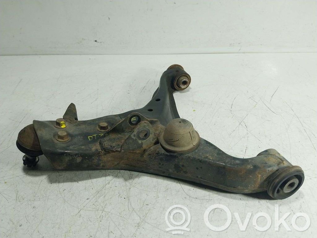 Mitsubishi Montero Querlenker vorne