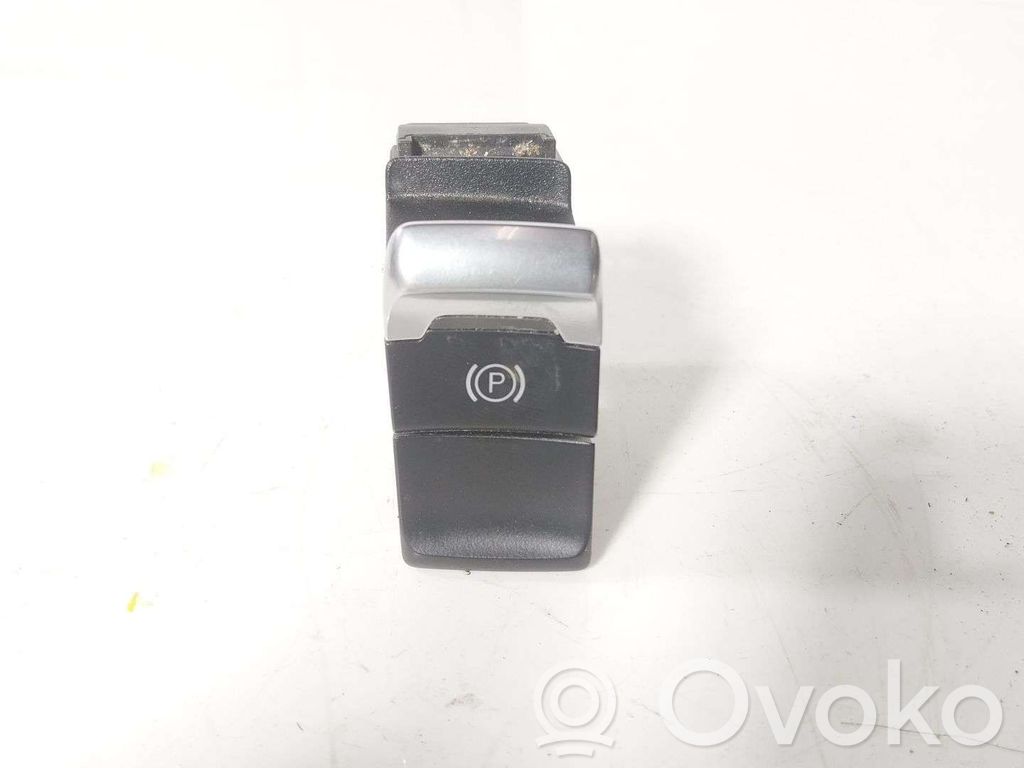 Audi A4 Allroad Käsijarrun vapautuskahva 
