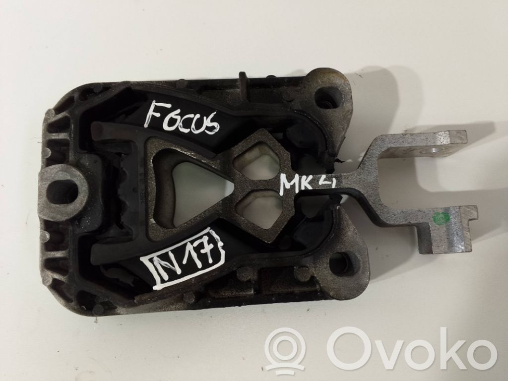 Engine mount bracket   326G09