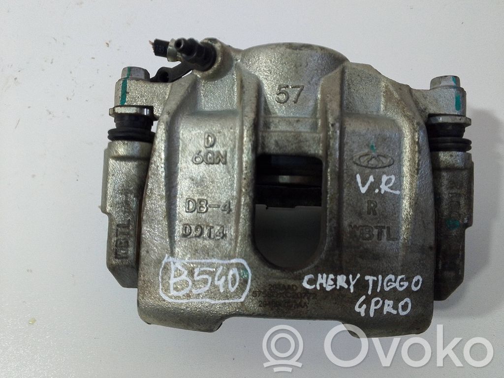 Étrier de frein avant   D9T4