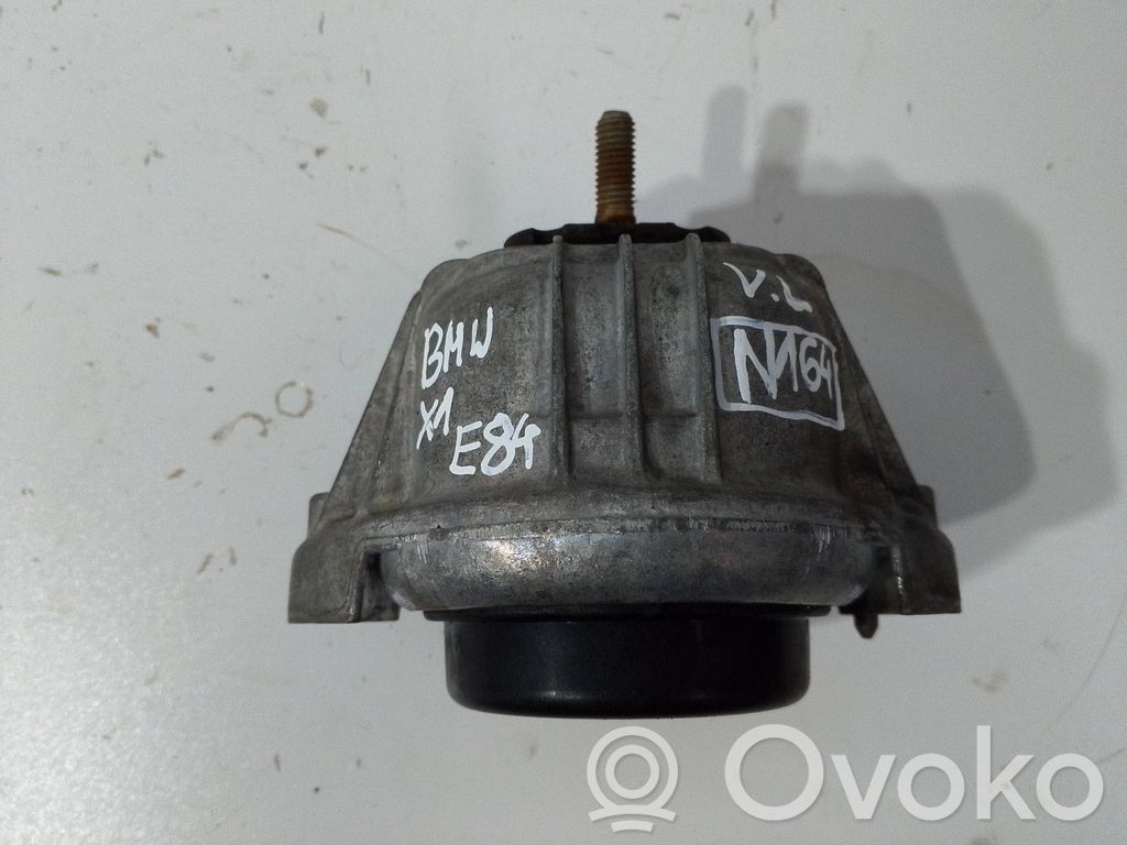 Moottorin kiinnikekorvake   6773742