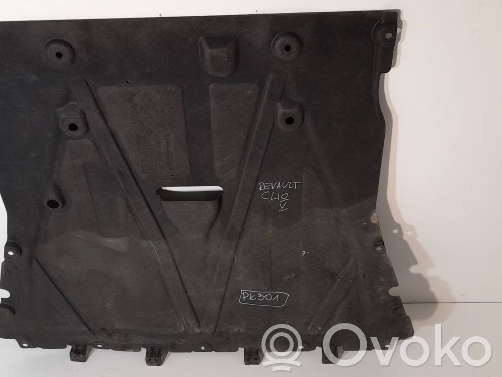 Renault Clio V Engine splash shield/under tray 