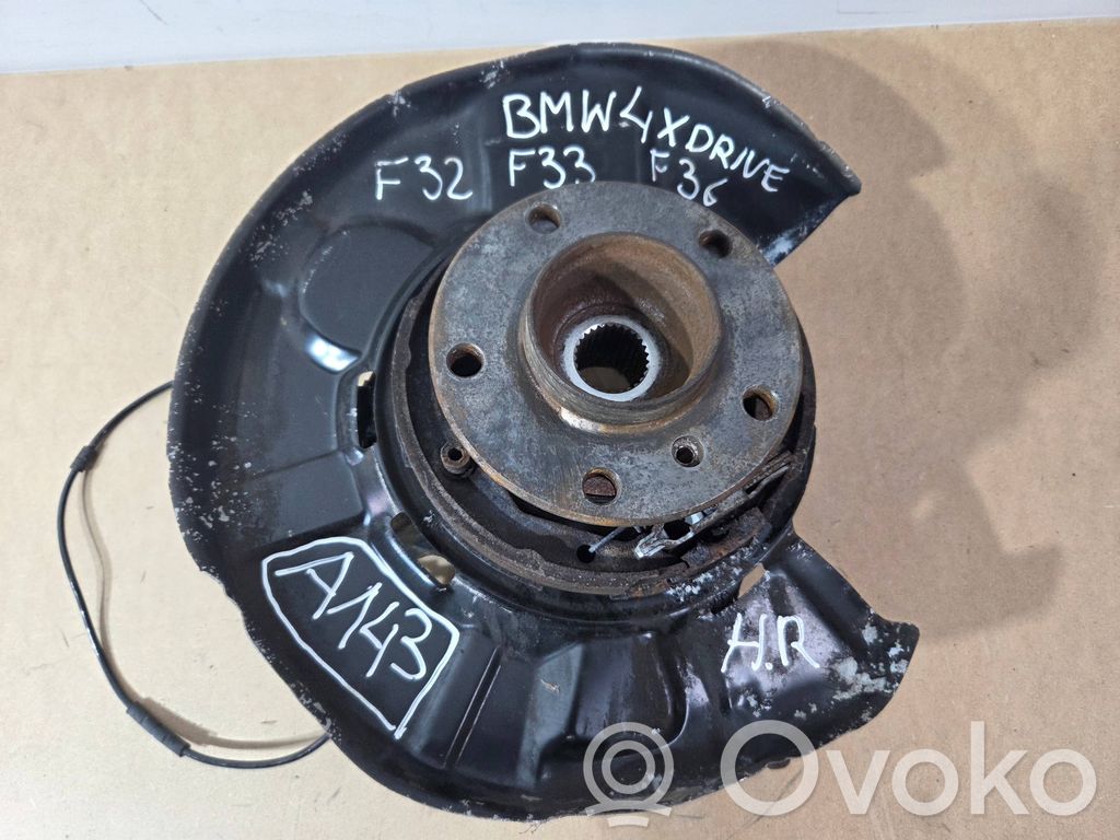 BMW 4 F32 F33 Mangueta de dirección de rueda trasera 