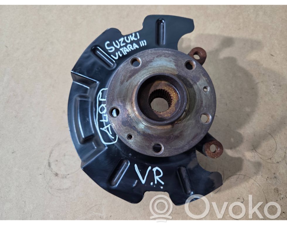 Suzuki Vitara (LY) Front wheel hub spindle knuckle 