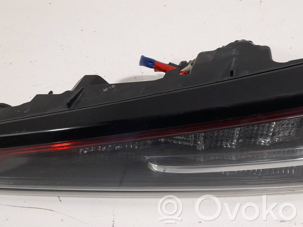 Rear/tail lights   KOITO02431