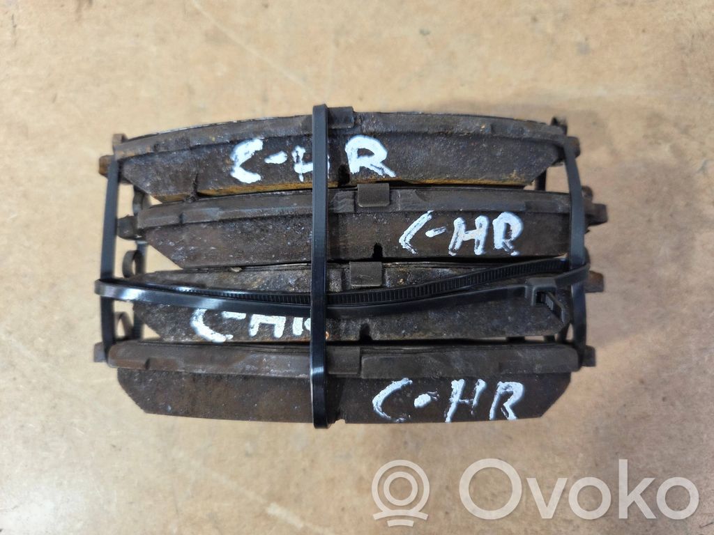 Toyota C-HR I Brake pads (front) 