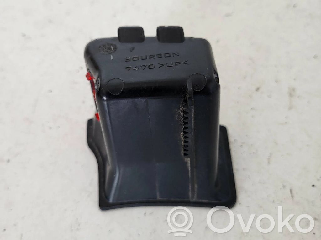 Peugeot 406 Ashtray (front) 