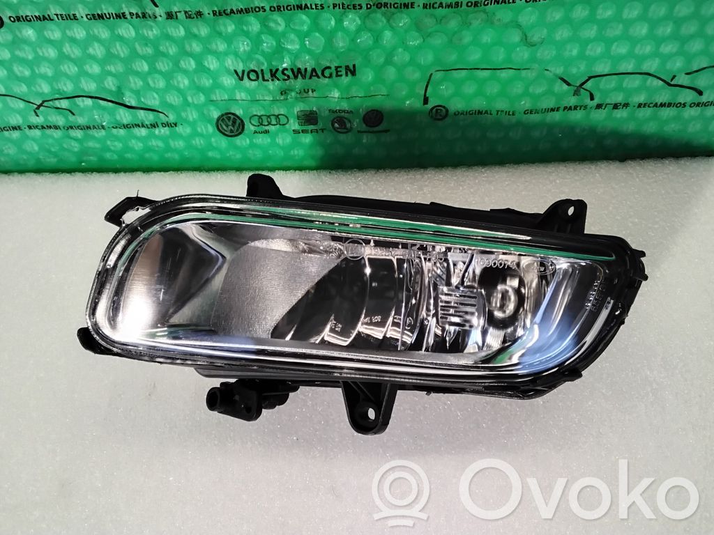 Audi A8 S8 D3 4E Miglas lukturis priekšā 