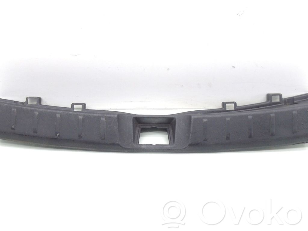 Mitsubishi Eclipse Cross Otras molduras del borde/pilar 
