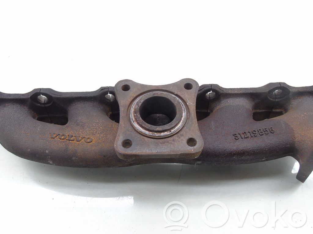 Volvo V70 Kolektor wydechowy 