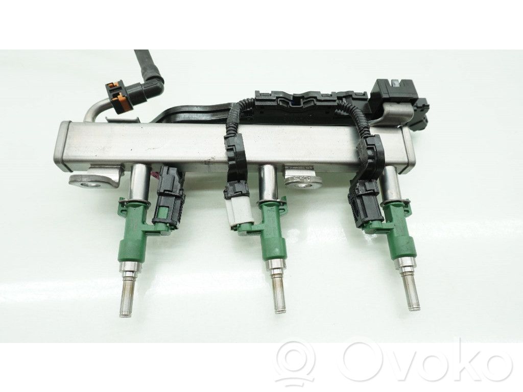 Inyector de combustible   2325015070,2325015070