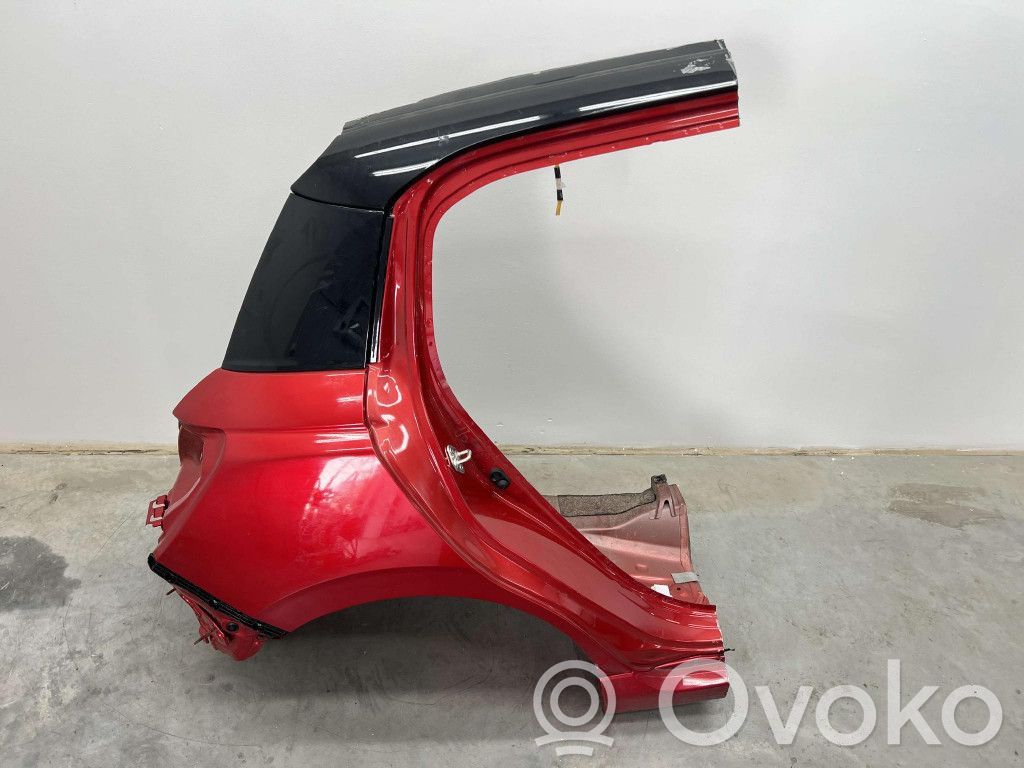 Panel lateral trasero
