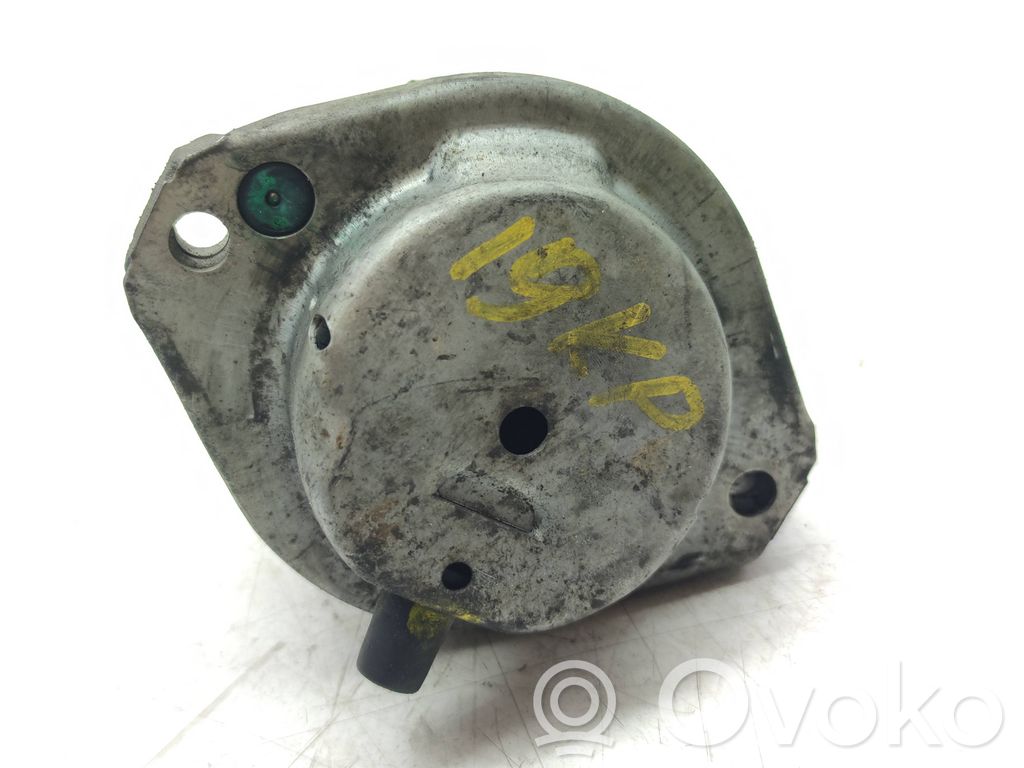 Dzinēja spilvens   6774619,15934612