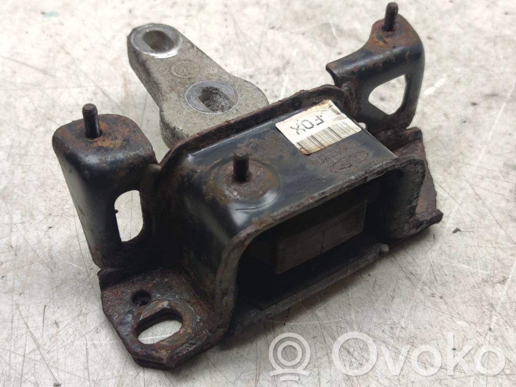 Ford Fiesta Engine mount bracket 