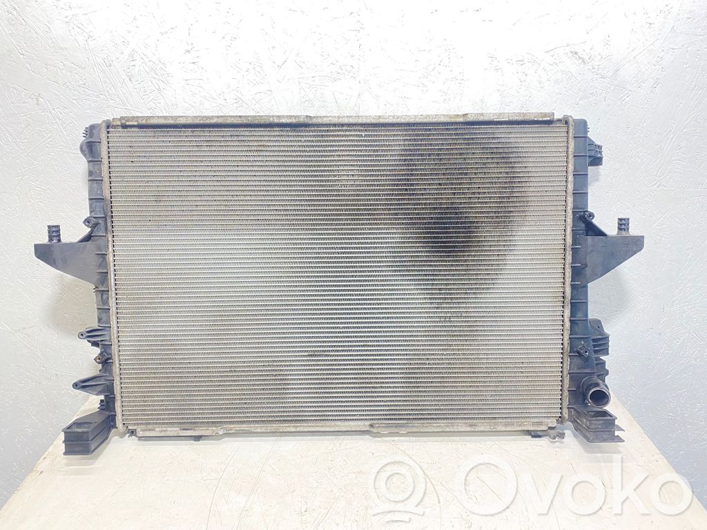 Volkswagen Transporter - Caravelle T5 Coolant radiator 