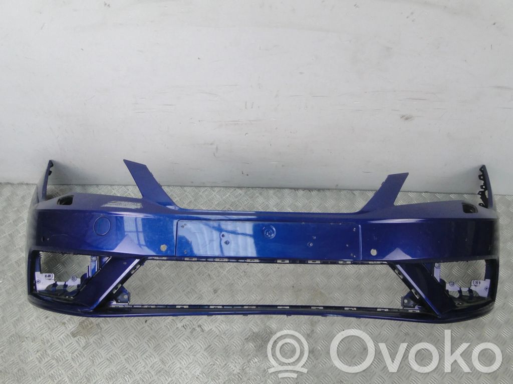 Front bumper   5F0807221R,5F0807221R,5F0807221R