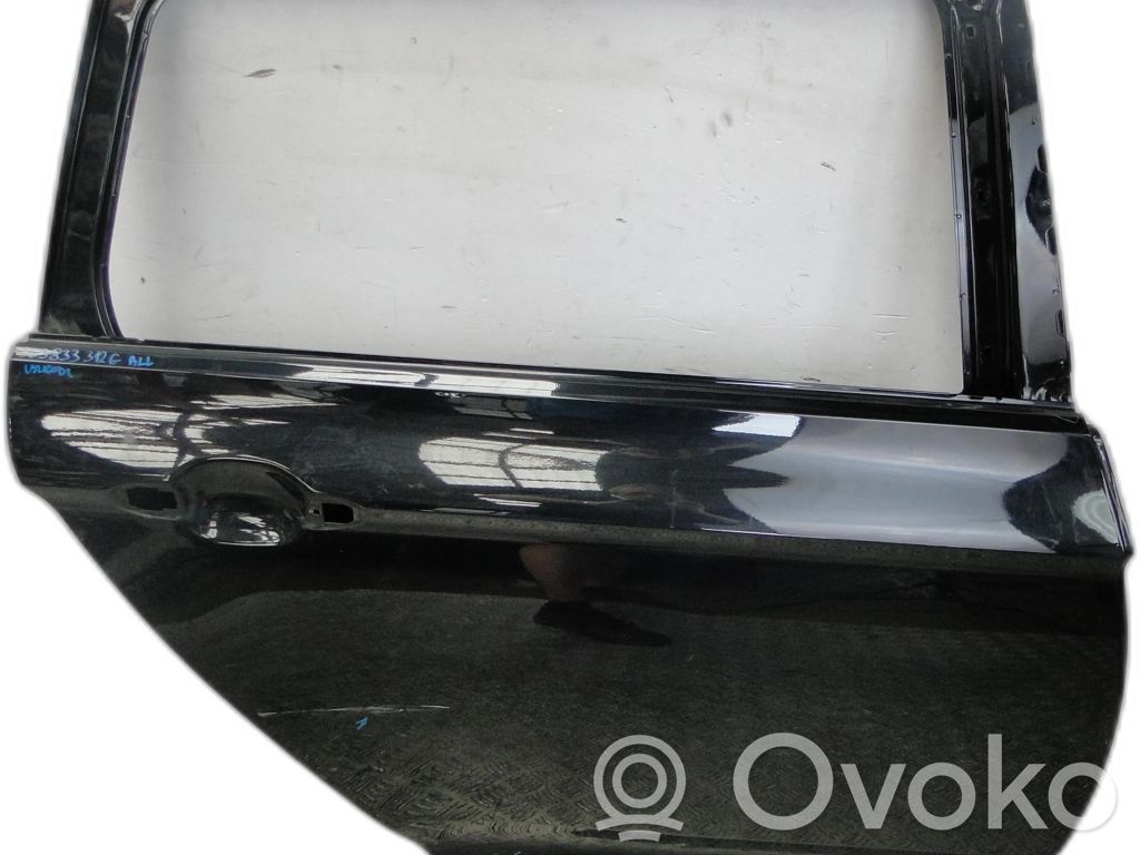 Volkswagen PASSAT B8 Galinės durys 