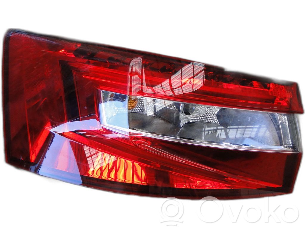 Skoda Superb B8 (3V) Lampă spate în caroserie 