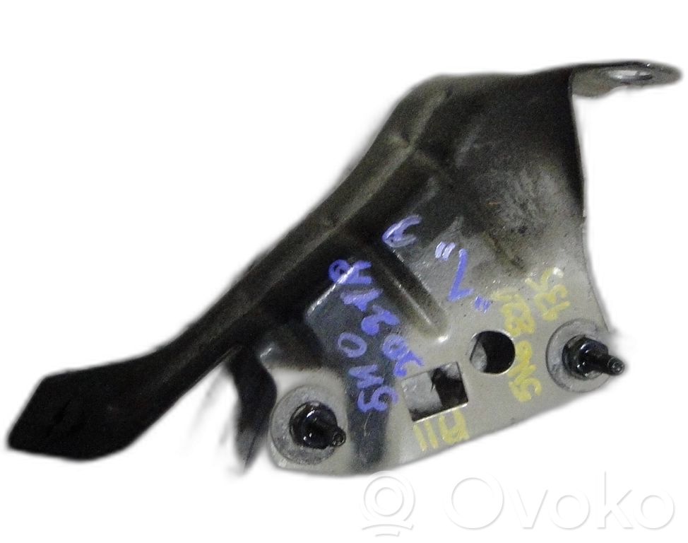 Volkswagen Golf VIII Supporto di montaggio del parafango 