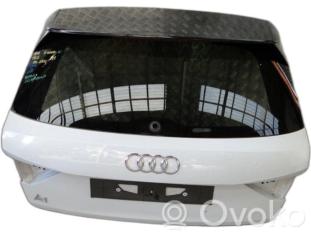 Tailgate/trunk/boot lid
